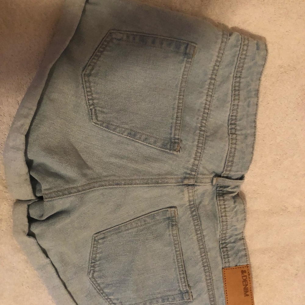 H&M Jean Shorts Skinny Low Waist